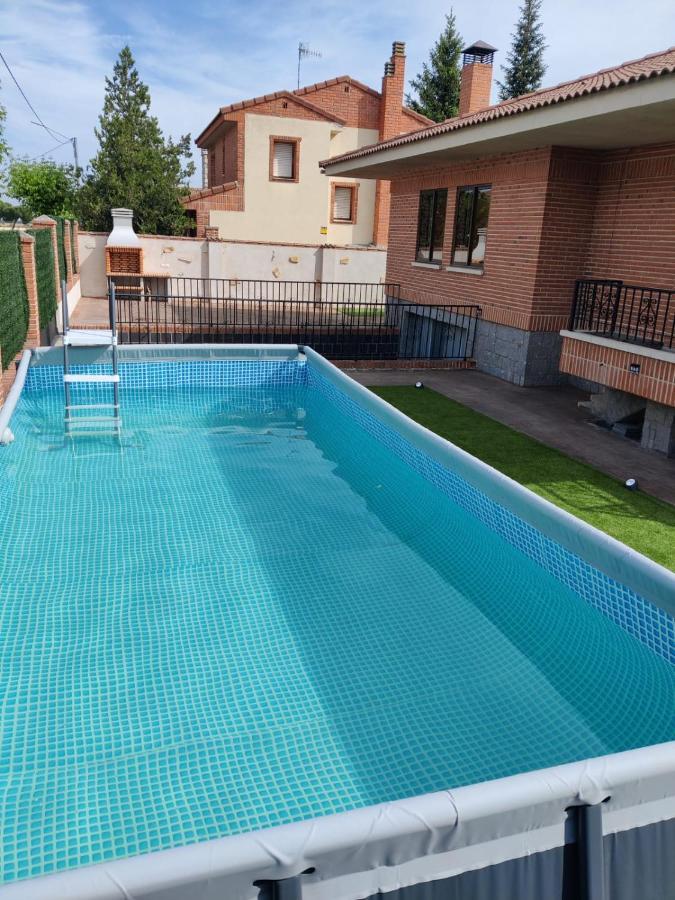 Aire De Pinares Villa Coca Luaran gambar
